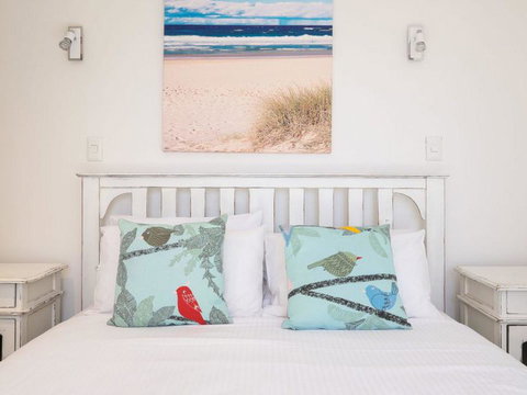 First Point Down By Discover Stradbroke - Accommodation Resorts 8