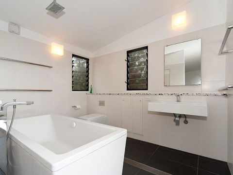 Aquila - Accommodation Resorts 4