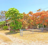 'Daves Place' 27 Rigney St - Holiday house with WIFI Aircon  Boat Parking - Accommodation Resorts