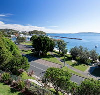 1 'Kiah' 53 Victoria Parade - stunning views wifi aircon just across the road to the water - Accommodation Resorts