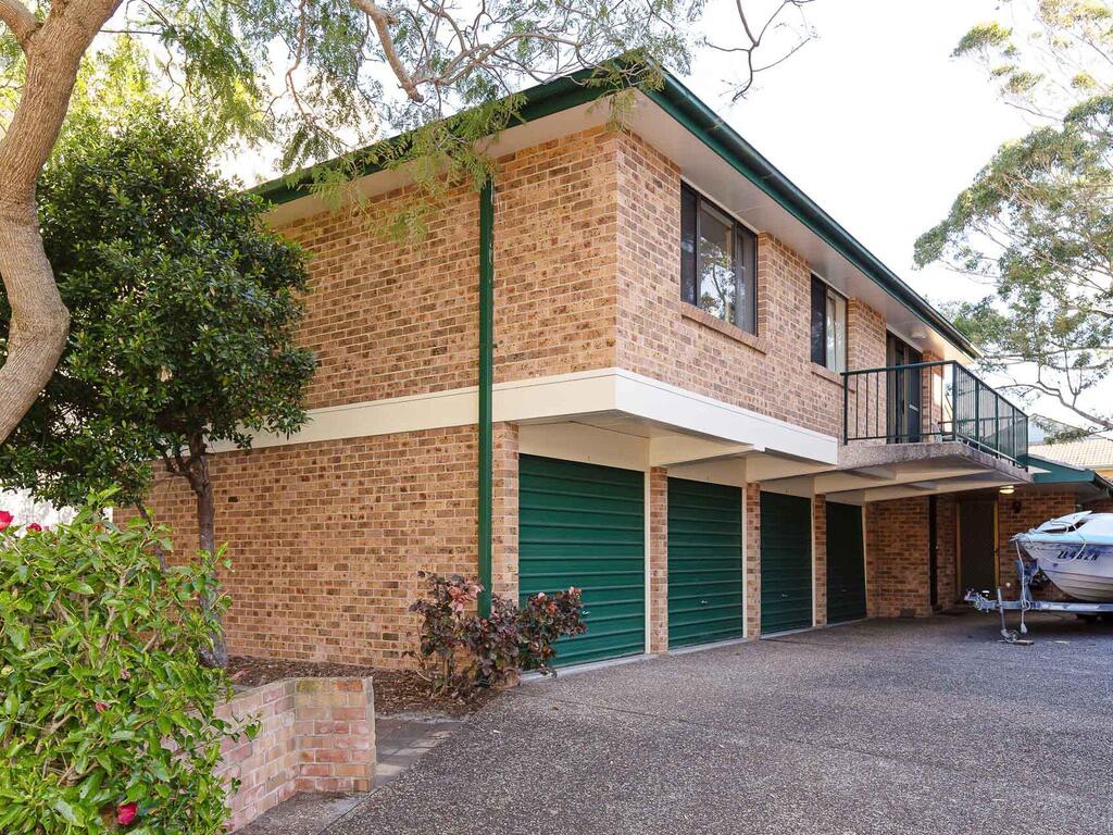 Nelson Bay NSW Accommodation Resorts