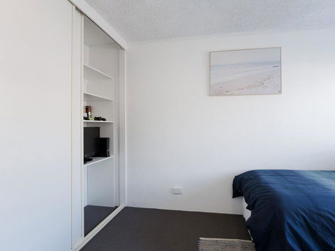 1 'The Poplars' 34 Magnus St - Panoramic Water Views, Pool, Aircon & WIFI - Accommodation Resorts 1
