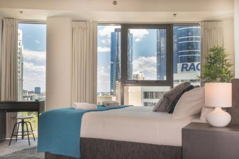 1 Bedroom Studio Apartment Near Eagle Street - Accommodation Resorts 3