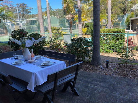 10 'Carindale' 19 Dowling St - Ground Floor Unit With WIFI, Foxtel And Linen - Accommodation Resorts 0