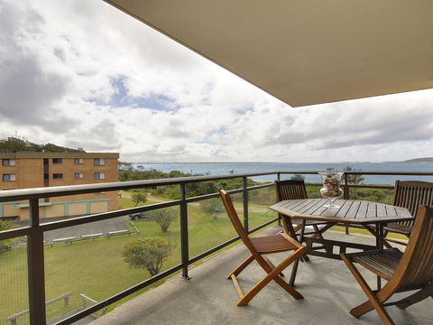 11 'Promenade' 8 Intrepid Close - Air Conditioned Unit With Beautiful Water Views - Accommodation Resorts 0