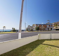 13 'Bayview Towers' 15 Victoria Parade - ground floor unit with magical water views - Accommodation Resorts