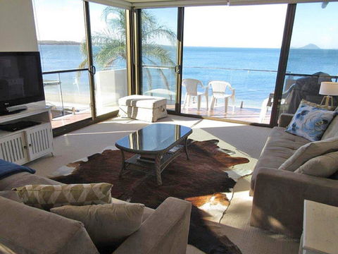 13 'Harbourside', 3-7 Soldiers Point Road - Fantastic Waterfront Unit - Accommodation Resorts 0