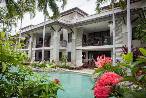 160 SEA TEMPLE SWIMOUT APT - Accommodation Resorts 2
