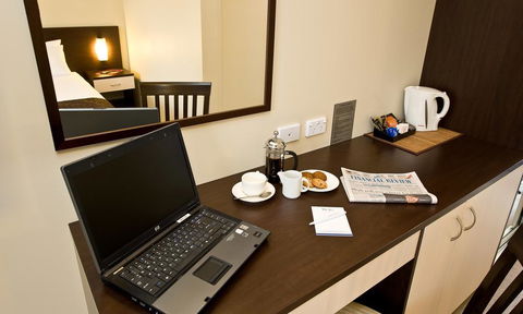 175 One Hotels And Apartments - Accommodation Resorts 3