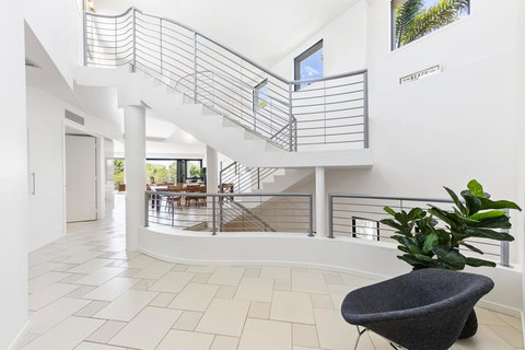 19 Ross Crescent - Accommodation Resorts 3