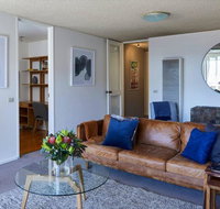 2 Bdrm South Yarra Apt With Balcony and Parking - Accommodation Resorts