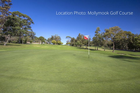 2/81 Clyde St - Villa De Golf At Mollymook - Accommodation Resorts 2
