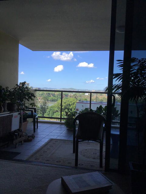 212 On Margaret - Accommodation Resorts 2
