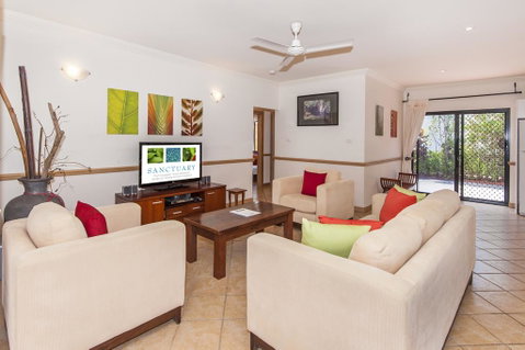 22 On Nautilus - Accommodation Resorts 3