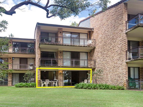 23 'Bay Parklands', 2 Gowrie Avenue - Little Beach, Air Con, Pool & Tennis Court - Accommodation Resorts 1