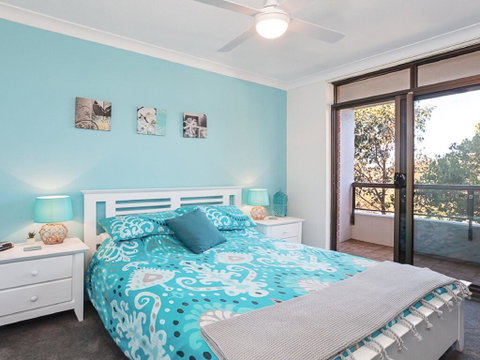 23 'The Commodore' 9-11 Donald Street - Delightful Unit With Gorgeous Water Views - Accommodation Resorts 1