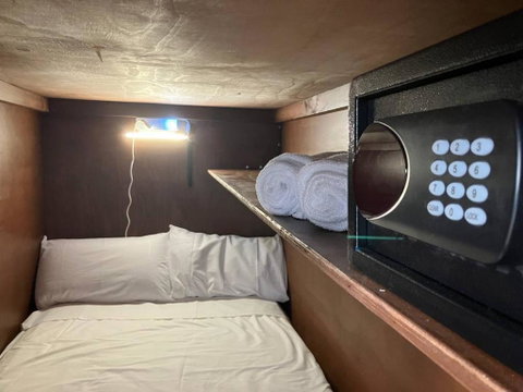 C And C Backpack - Accommodation Resorts 3