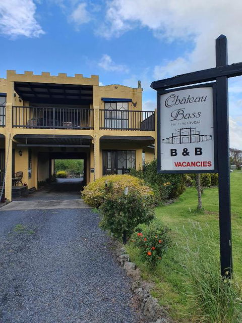 Chateau Bass - Accommodation Resorts 3
