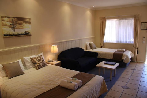 Dalby Mid Town Motor Inn - Accommodation Resorts 2