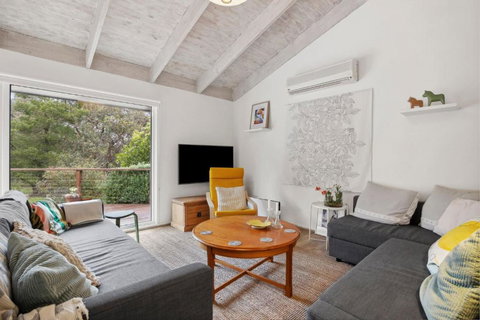 Darlana House - Accommodation Resorts 3