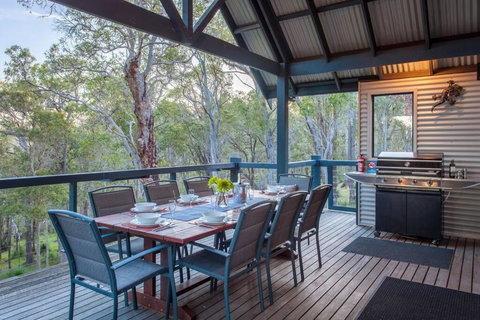 Daydreamer I Private Properties - Accommodation Resorts 3