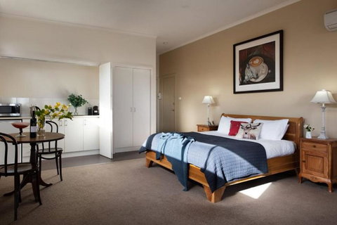 Daylesford House Studio - Accommodation Resorts 1