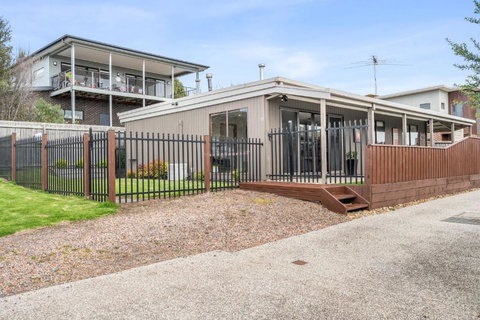 Daze Away - Accommodation Resorts 0