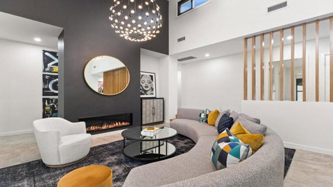 Daze Off - Accommodation Resorts 0