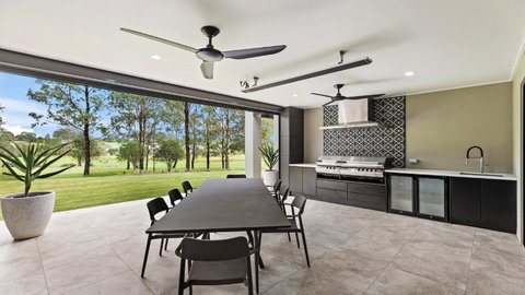 Daze Off - Accommodation Resorts 1