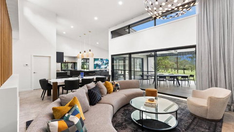 Daze Off - Accommodation Resorts 3