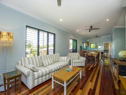 Debs Shed - Accommodation Resorts 1