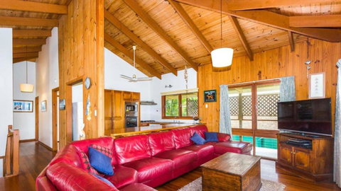 Deck House - Accommodation Resorts 1