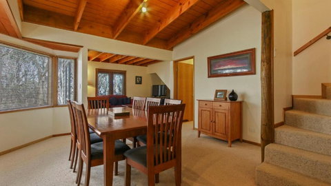 Deep Powder - Accommodation Resorts 1