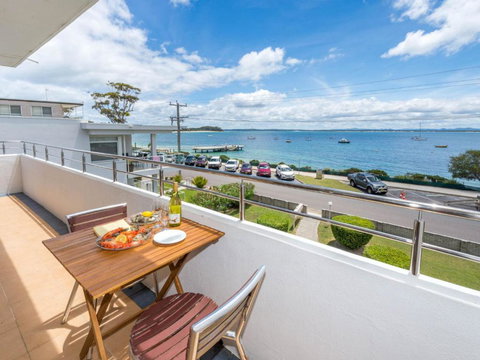 Del Rae Unit 8 25 Shoal Bay Road - Accommodation Resorts 2