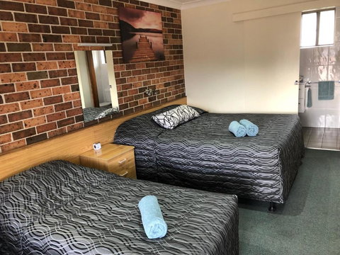 Denman Motor Inn - Accommodation Resorts 2