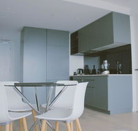 2Bed 2Bath Minimalist Apartment in CBD - Accommodation Resorts