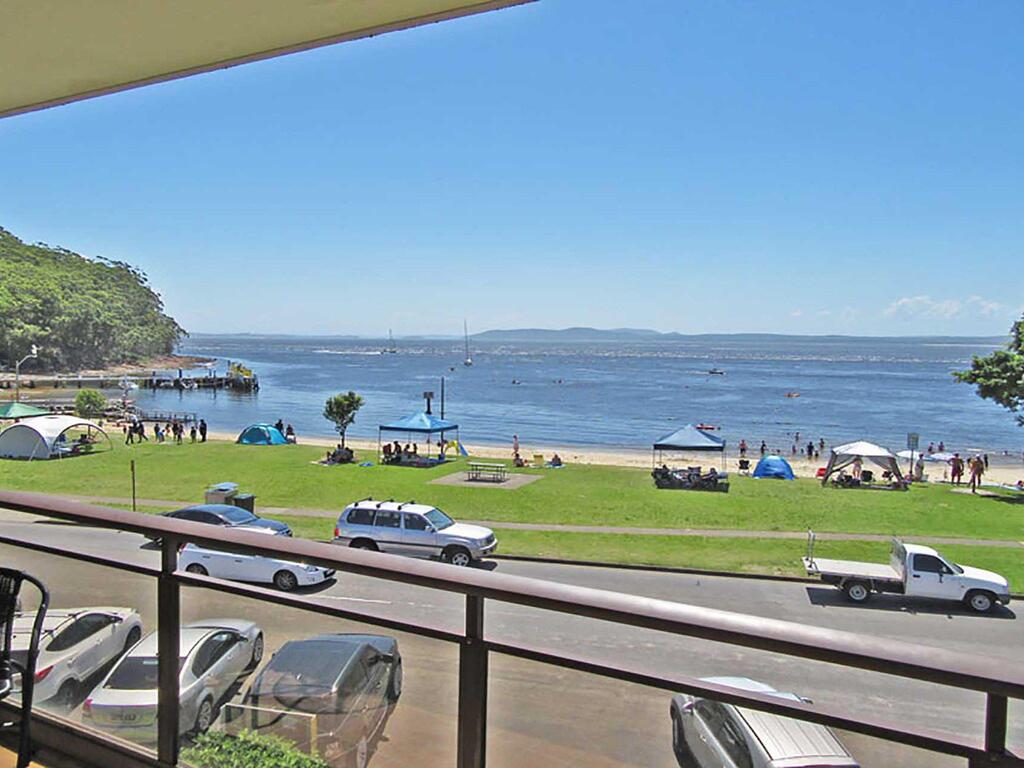 Nelson Bay NSW Accommodation Resorts