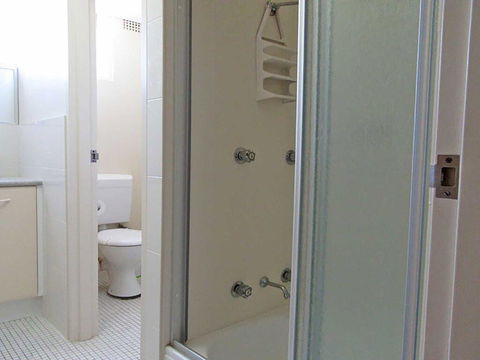 3 'Collendina', 19 Kurrawa Close - Position And Water Views - WOW - Accommodation Resorts 3