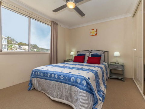 3 'Sunset' 11 Victoria Parade - Stunning Unit Right Across From The Water - Accommodation Resorts 1