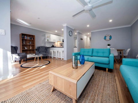 33 'Bay Parklands', 2 Gowrie Avenue - Air Conditioning, Foxtel, Pool, Tennis Court, Spa - Accommodation Resorts 2