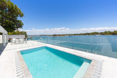 44 Noosa Parade - Accommodation Resorts 0