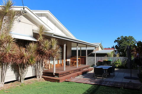 44 Ruskin Street, Byron Bay - Ruskins Retreat - Accommodation Resorts 3