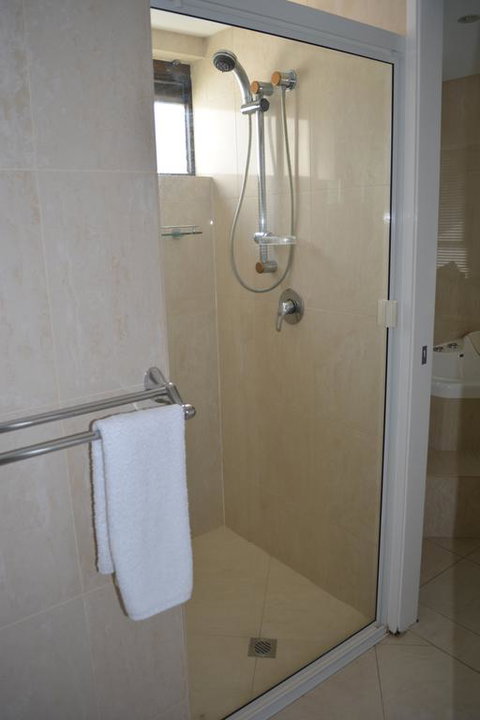 5,  Apartment On The Esplanade - Accommodation Resorts 2