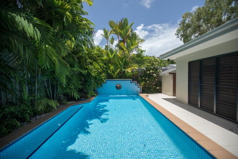 6 Beachside - Accommodation Resorts 1
