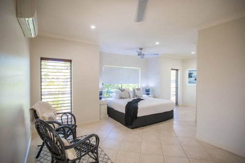 6 Beachside - Accommodation Resorts 3