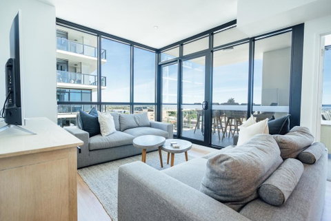 A Cut Above The West - Pool - Rooftop Bar - Gym - Wifi - Accommodation Resorts 1