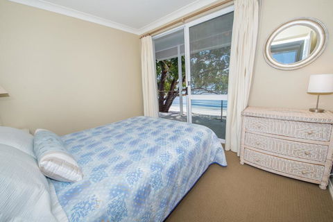 A Foreshore - Salamander Bay - Accommodation Resorts 1
