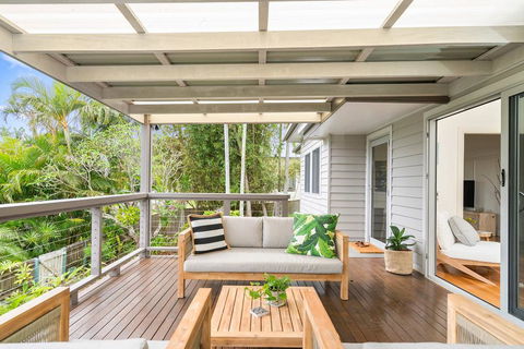 A PERFECT STAY - The White Rabbit - Accommodation Resorts 2