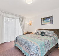 Abby's Poolside Retreat 1 - Accommodation Resorts