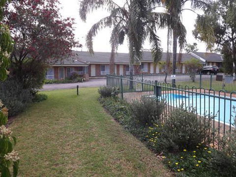 Aberdeen Motel - Accommodation Resorts 3